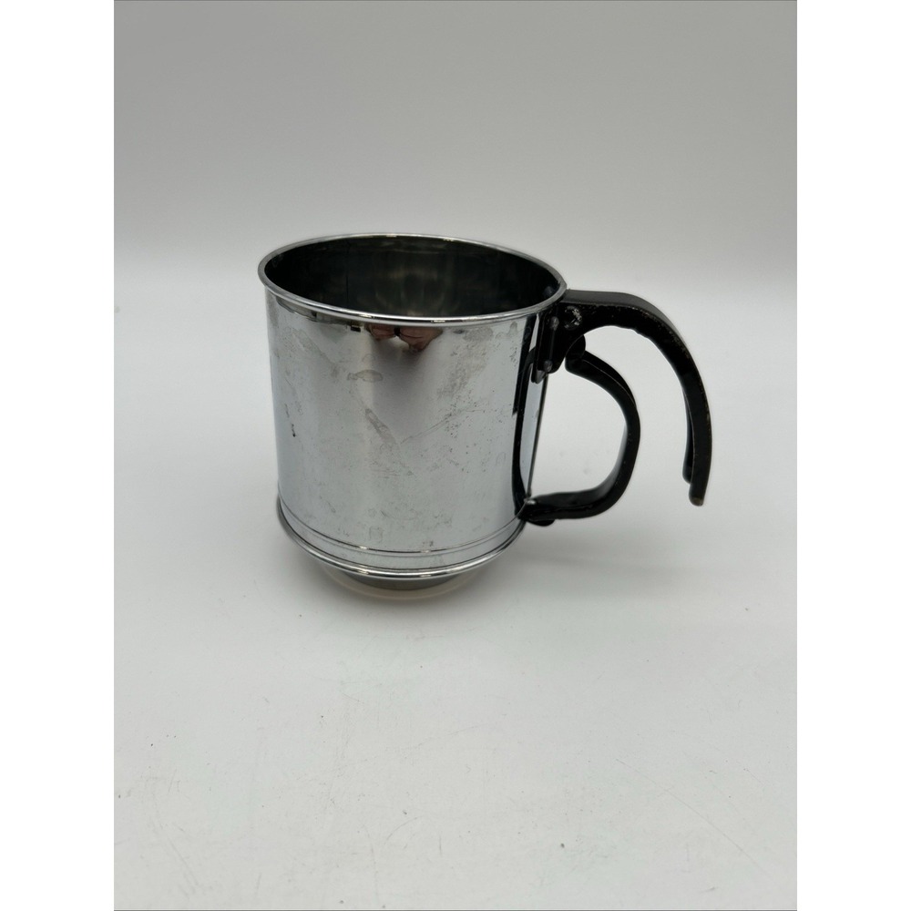 Vintage Metal Flour Sifter Hand Held Manual Kitchen Accessory Tool Handle